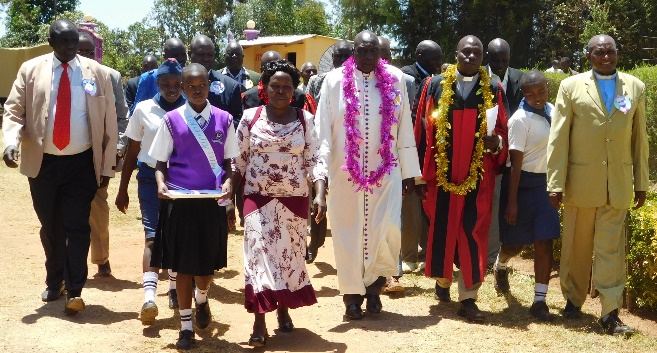 A procession of guests and learners